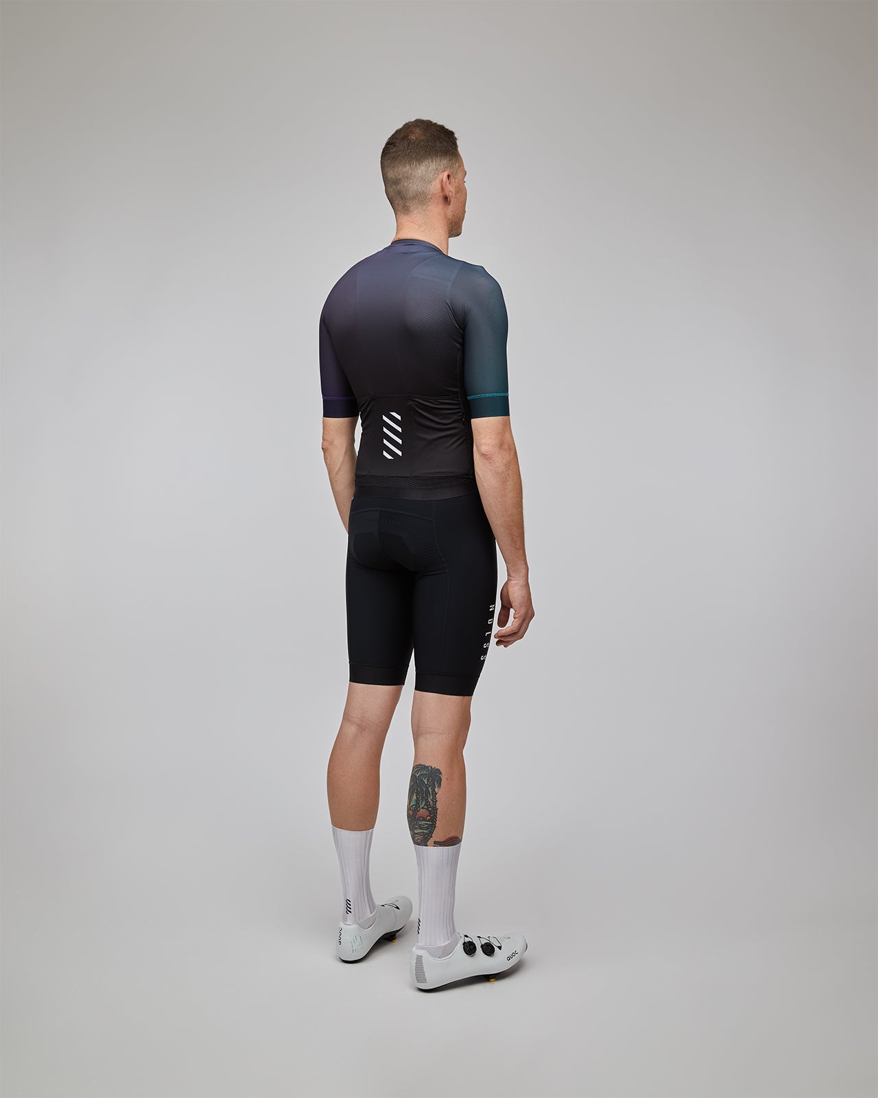 NDLSS (エンドレス) AWAY Bib Shorts Away™ Bib Shorts - Black – Ndlss®