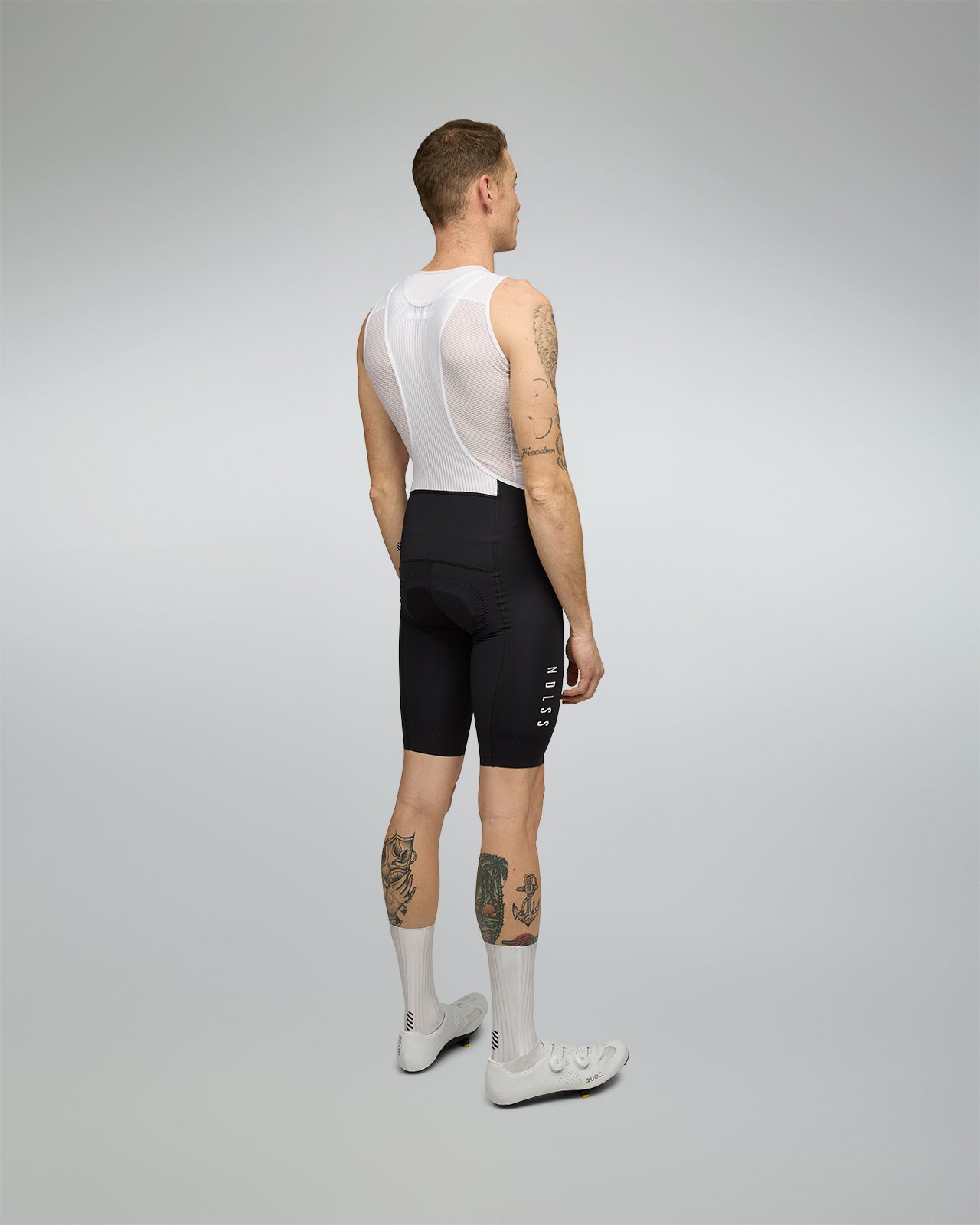 NDLSS FAST Bib shorts Blackビブショーツ Fast™ Bib Shorts 2.0 - Black – Ndlss®