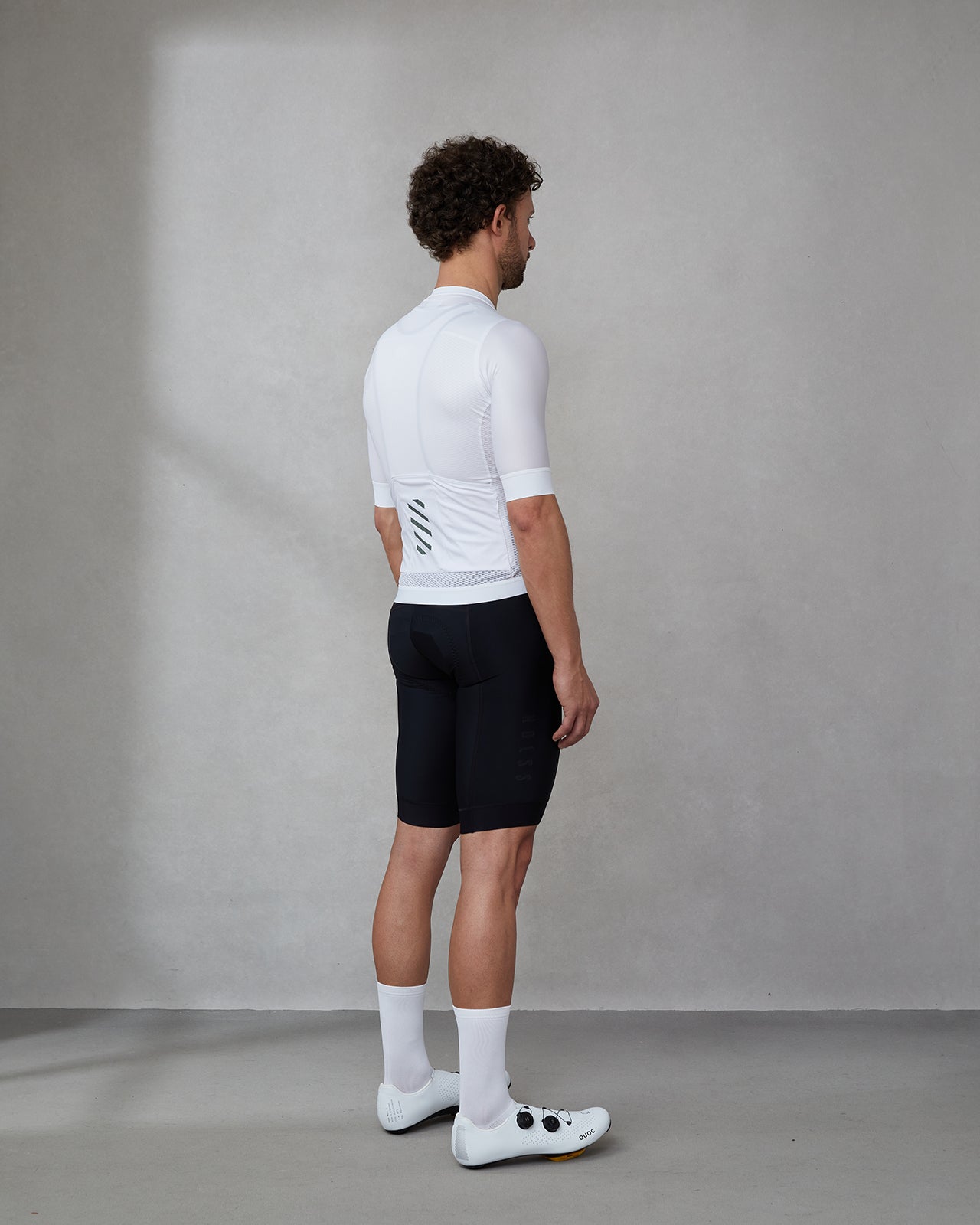 Fast™ Bib Shorts 2.0 - Black – Ndlss®